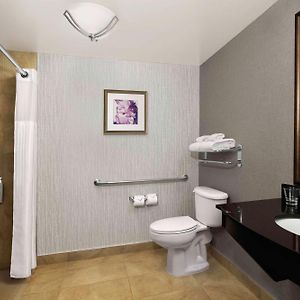 King Room Mobility accessible